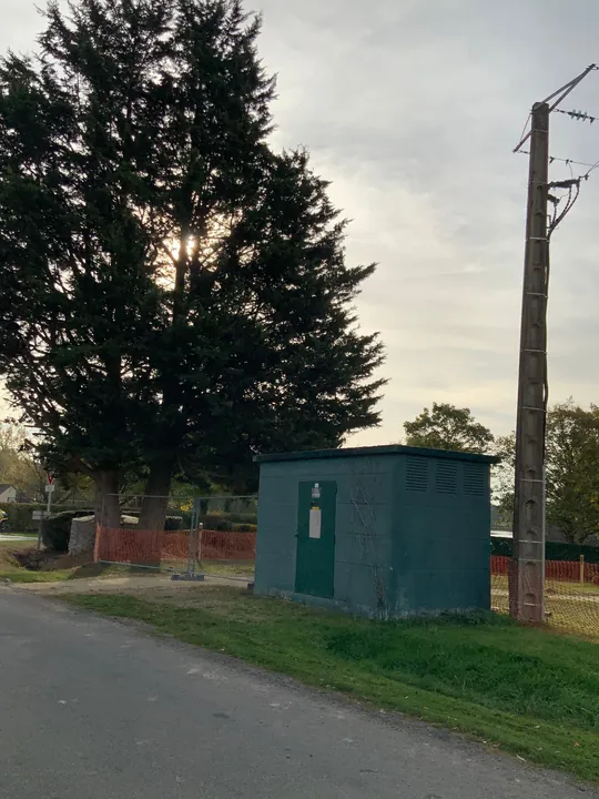 Poste Enedis de Saint-Denis-du-Maine avant travaux