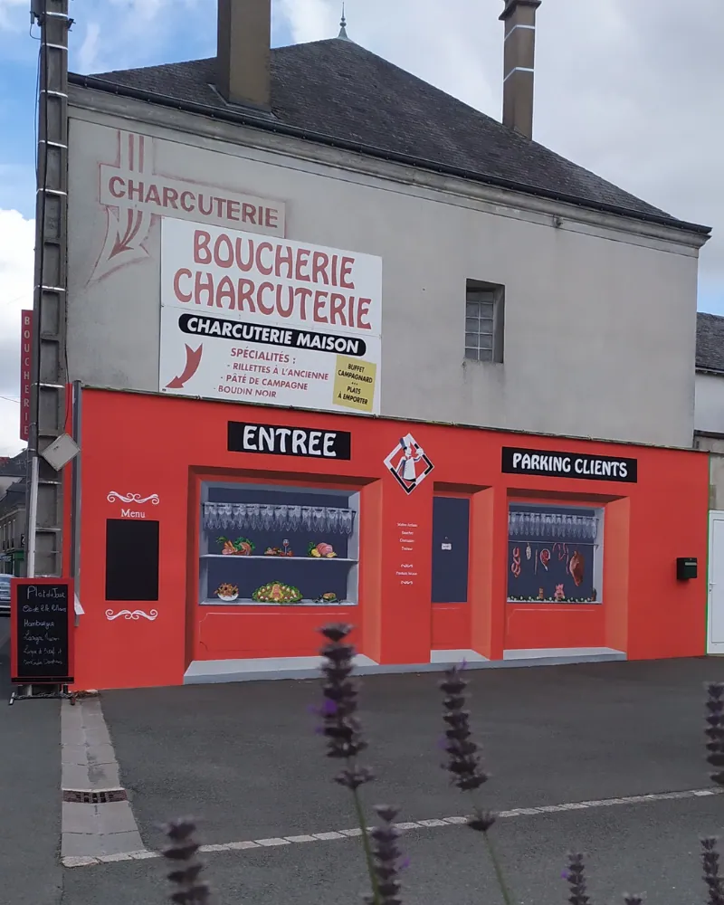 Façade de boucherie en trompe-l'œil, Meslay-du-Maine