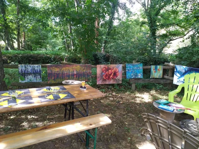 Exposition au restaurant La Taverne des Grottes, photo 3