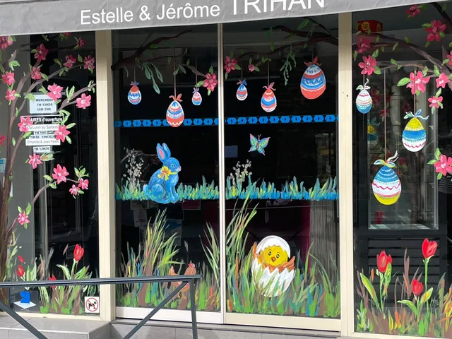 Vitrine de Pâques 2026 peinte à la main, Saint-Pierre-la-Cour (53)